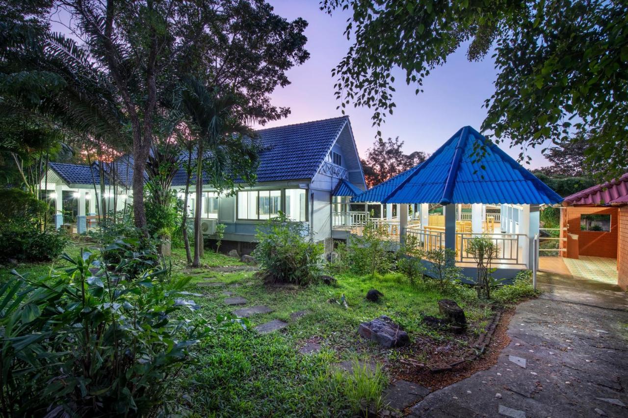 Ivy Cottage By Qiu Muak Lek Exterior foto